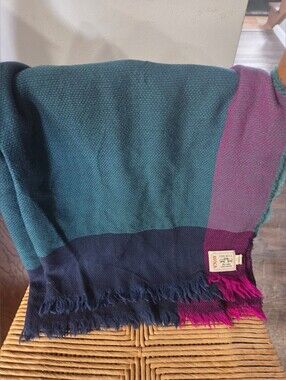 AVOCA THE MILL IRELAND MADE 100% PURE NEW WOOL WRAP